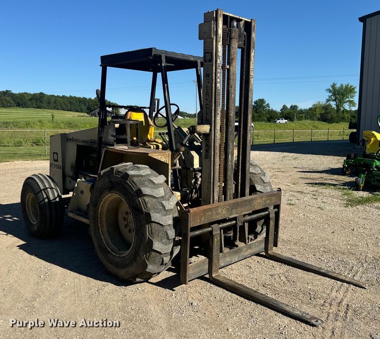 image for item OF9703 Ingersoll-Rand RT706E forklift