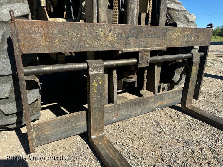 image for item OF9703 Ingersoll-Rand RT706E forklift