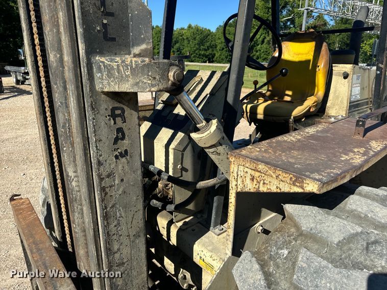 image for item OF9703 Ingersoll-Rand RT706E forklift