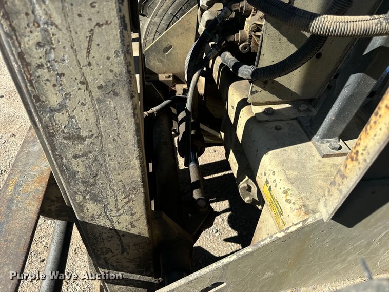 image for item OF9703 Ingersoll-Rand RT706E forklift