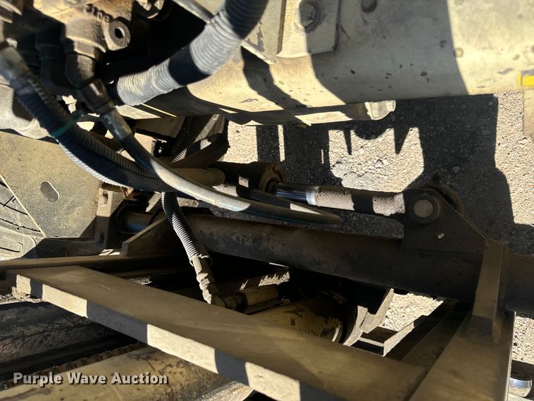 image for item OF9703 Ingersoll-Rand RT706E forklift