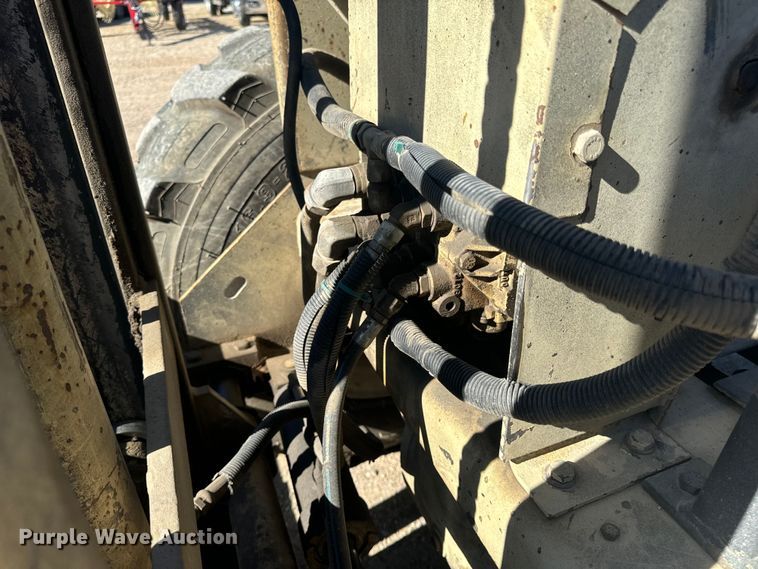 image for item OF9703 Ingersoll-Rand RT706E forklift