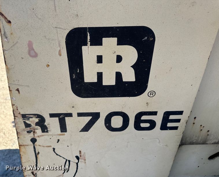 image for item OF9703 Ingersoll-Rand RT706E forklift