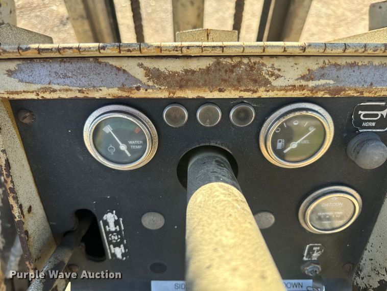 image for item OF9703 Ingersoll-Rand RT706E forklift