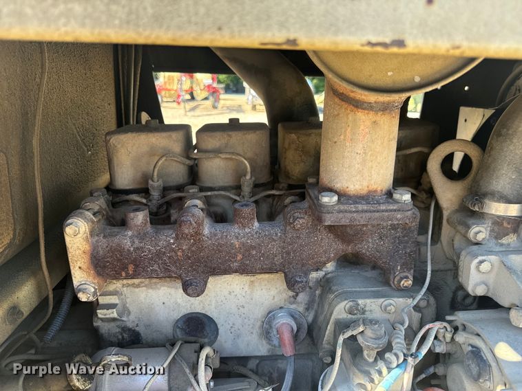 image for item OF9703 Ingersoll-Rand RT706E forklift