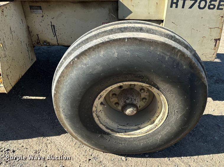 image for item OF9703 Ingersoll-Rand RT706E forklift