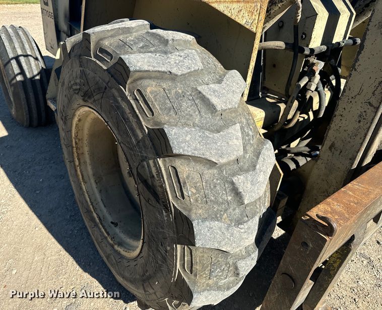 image for item OF9703 Ingersoll-Rand RT706E forklift
