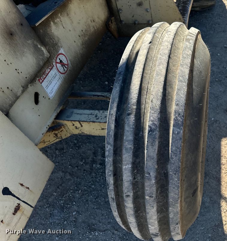 image for item OF9703 Ingersoll-Rand RT706E forklift