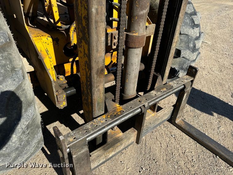 image for item OF9704 Allis-Chalmers  700-G forklift