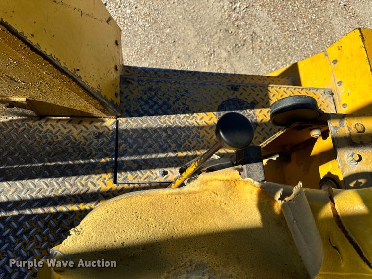 image for item OF9704 Allis-Chalmers  700-G forklift