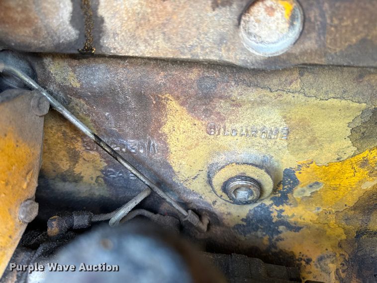 image for item OF9704 Allis-Chalmers  700-G forklift