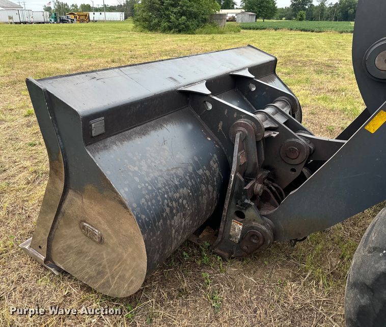 image for item OF9710 2014 John Deere  644K wheel loader