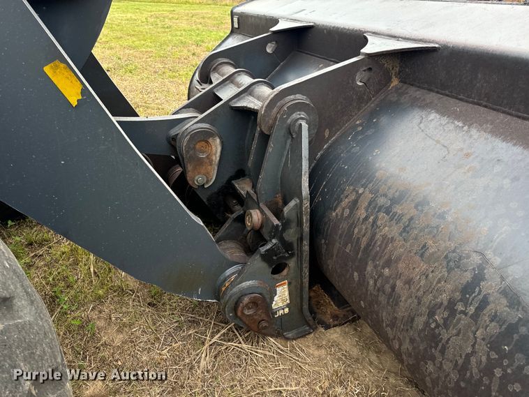 image for item OF9710 2014 John Deere  644K wheel loader