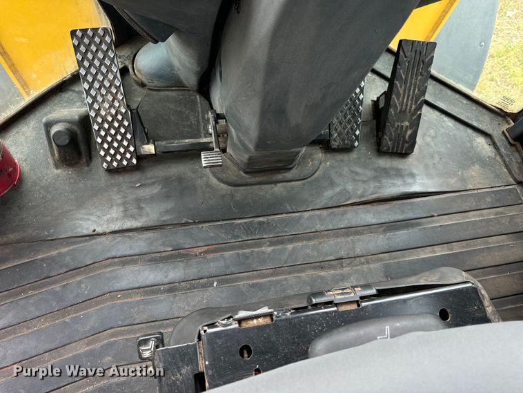 image for item OF9710 2014 John Deere  644K wheel loader