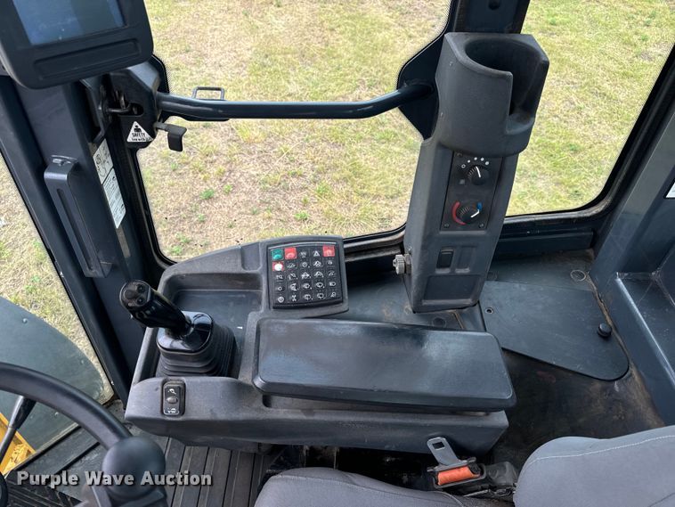 image for item OF9710 2014 John Deere  644K wheel loader