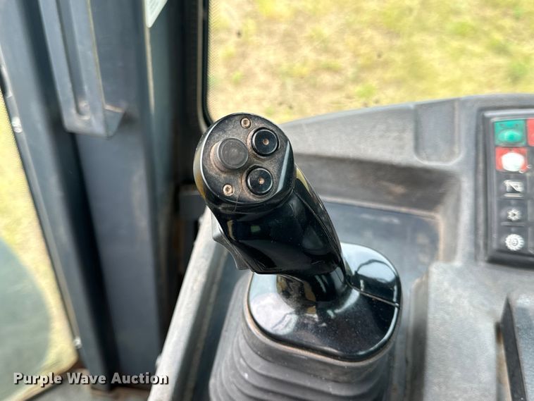 image for item OF9710 2014 John Deere  644K wheel loader