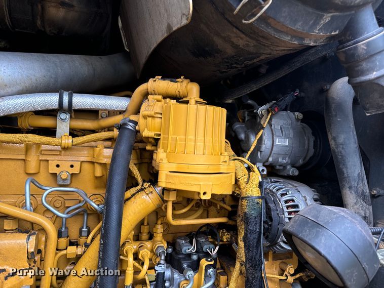 image for item OF9710 2014 John Deere  644K wheel loader