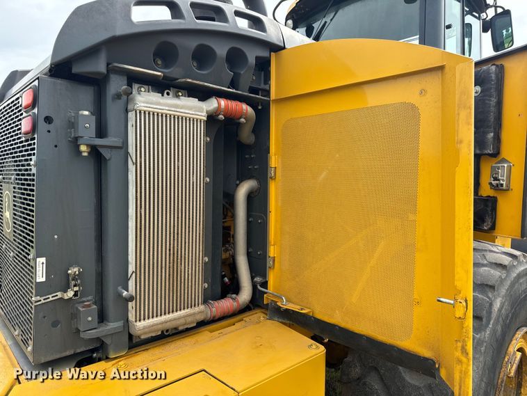 image for item OF9710 2014 John Deere  644K wheel loader