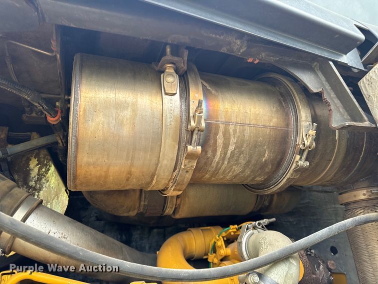 image for item OF9710 2014 John Deere  644K wheel loader