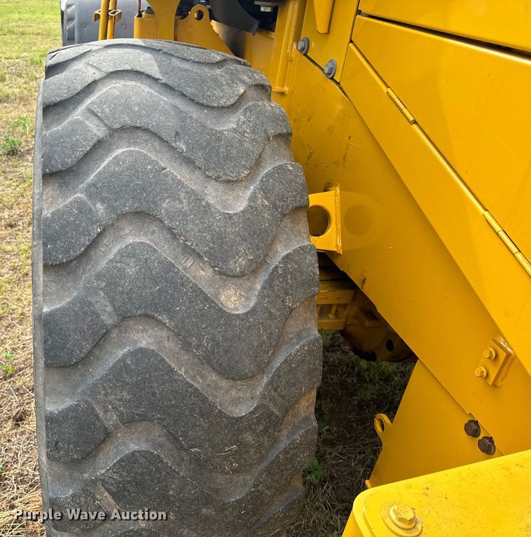 image for item OF9710 2014 John Deere  644K wheel loader