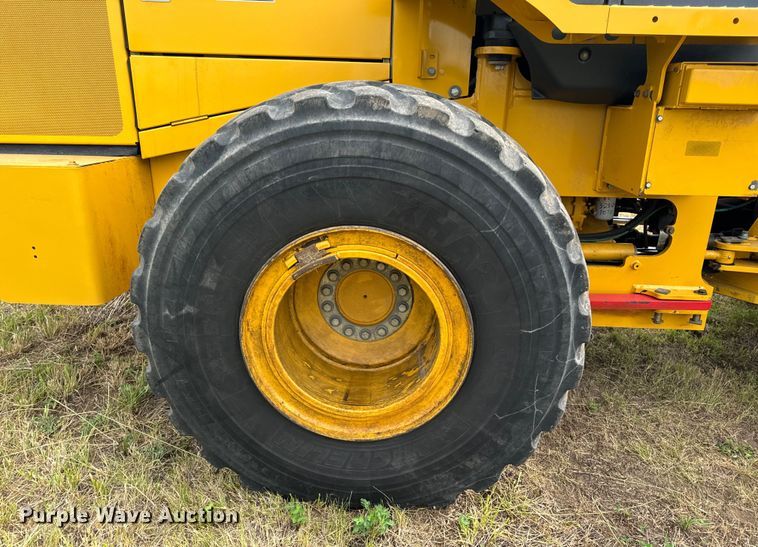 image for item OF9710 2014 John Deere  644K wheel loader