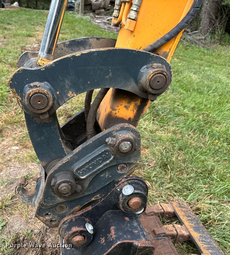 image for item OF9721 2016 Hyundai Robex 25Z-9AK mini excavator