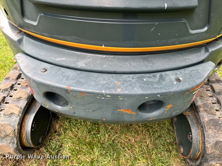 image for item OF9721 2016 Hyundai Robex 25Z-9AK mini excavator