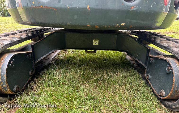 image for item OF9721 2016 Hyundai Robex 25Z-9AK mini excavator