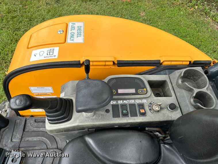 image for item OF9721 2016 Hyundai Robex 25Z-9AK mini excavator