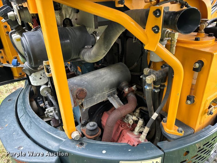 image for item OF9721 2016 Hyundai Robex 25Z-9AK mini excavator