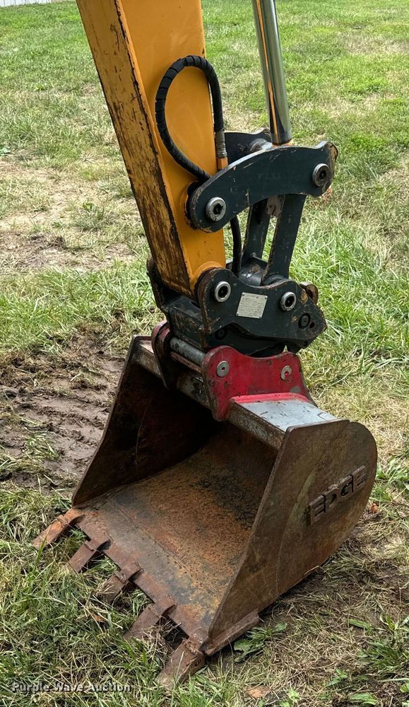 image for item OF9722 2016 Hyundai Robex 35Z-9A mini excavator