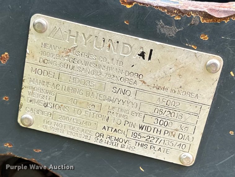 image for item OF9722 2016 Hyundai Robex 35Z-9A mini excavator
