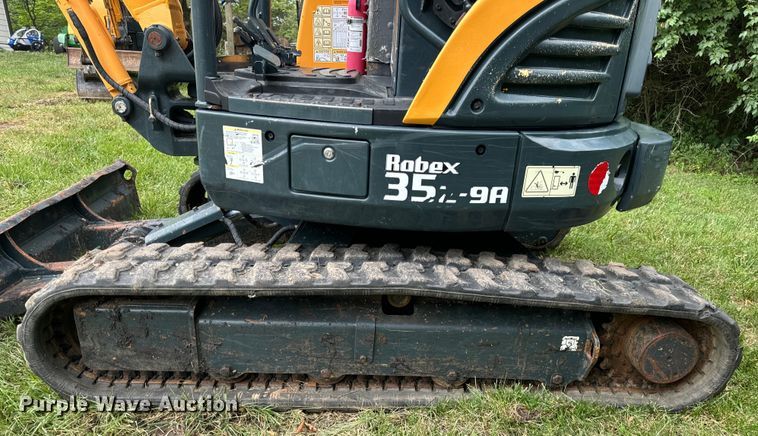image for item OF9722 2016 Hyundai Robex 35Z-9A mini excavator