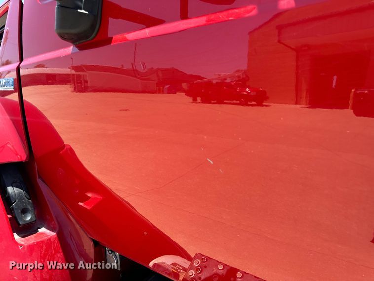 image for item OF9727 2013 International  WorkStar 7400 bucket truck