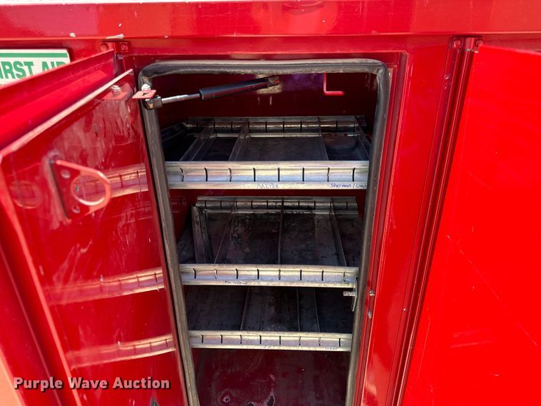 image for item OF9727 2013 International  WorkStar 7400 bucket truck