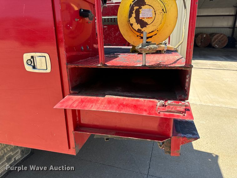 image for item OF9727 2013 International  WorkStar 7400 bucket truck