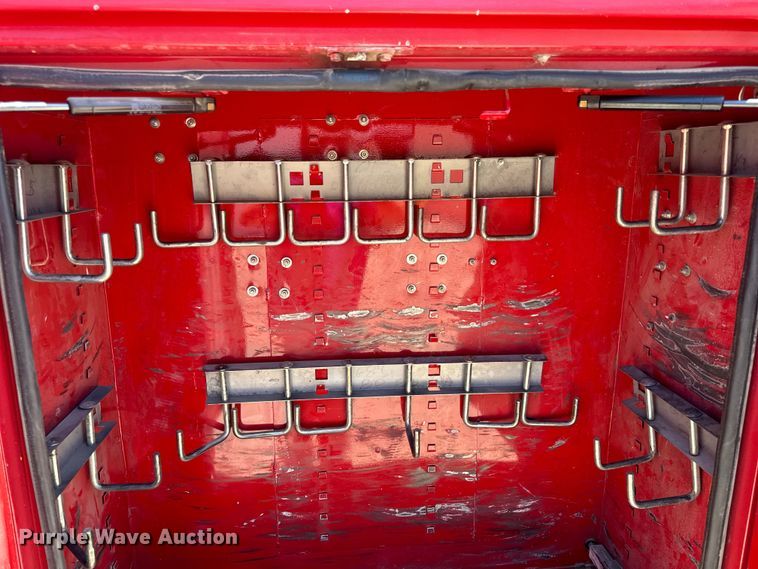 image for item OF9727 2013 International  WorkStar 7400 bucket truck