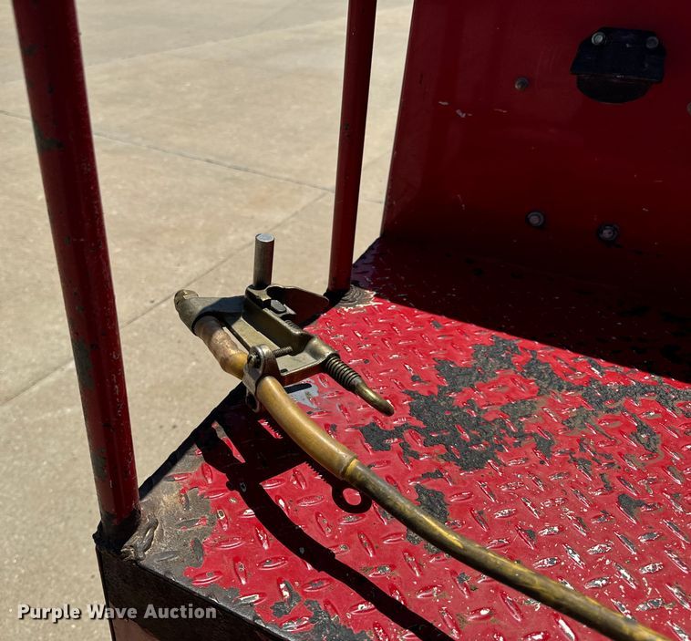 image for item OF9727 2013 International  WorkStar 7400 bucket truck