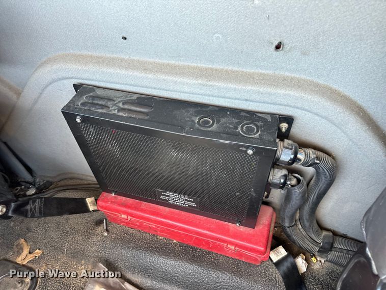 image for item OF9727 2013 International  WorkStar 7400 bucket truck