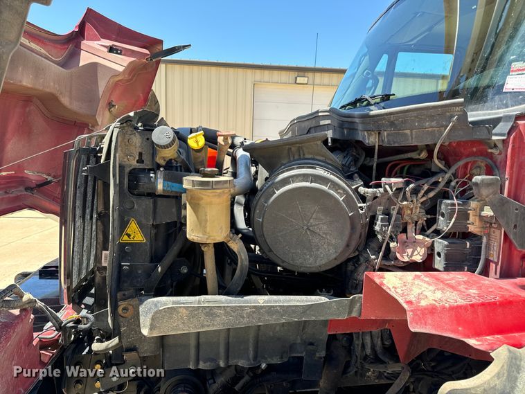 image for item OF9727 2013 International  WorkStar 7400 bucket truck