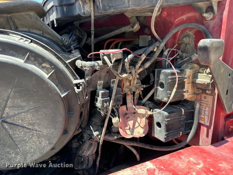 image for item OF9727 2013 International  WorkStar 7400 bucket truck