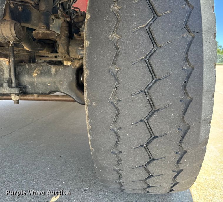 image for item OF9727 2013 International  WorkStar 7400 bucket truck