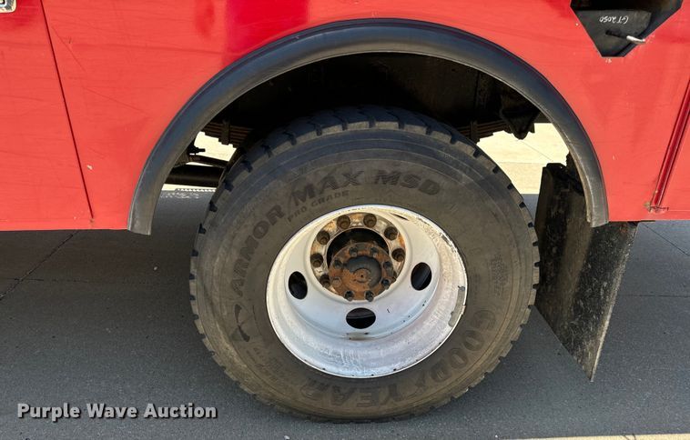 image for item OF9727 2013 International  WorkStar 7400 bucket truck