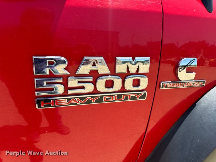 image for item OF9728 2015 Dodge Ram 5500HD bucket truck