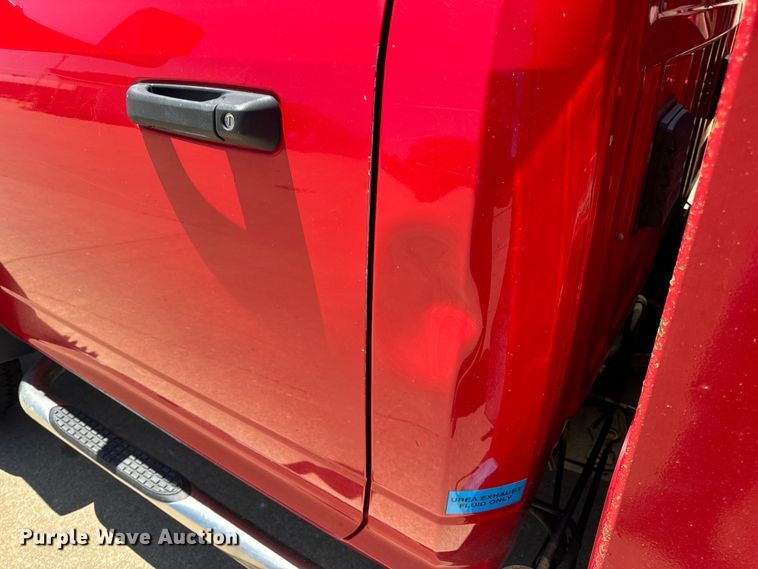 image for item OF9728 2015 Dodge Ram 5500HD bucket truck