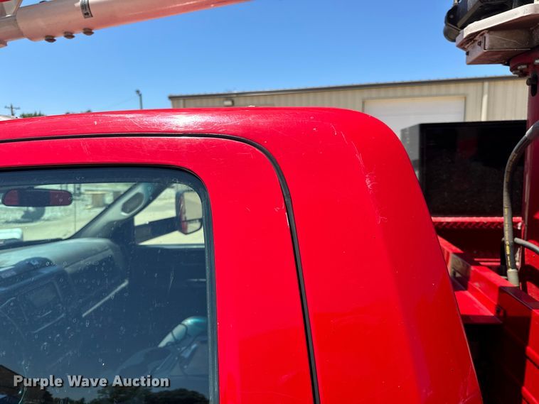 image for item OF9728 2015 Dodge Ram 5500HD bucket truck