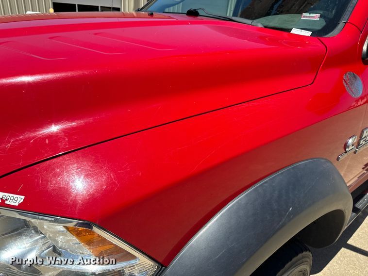 image for item OF9728 2015 Dodge Ram 5500HD bucket truck