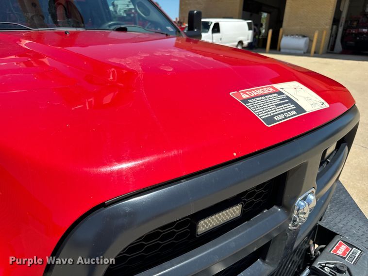 image for item OF9728 2015 Dodge Ram 5500HD bucket truck