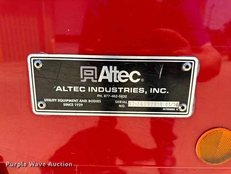 image for item OF9728 2015 Dodge Ram 5500HD bucket truck