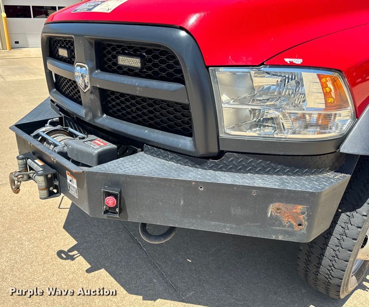 image for item OF9728 2015 Dodge Ram 5500HD bucket truck